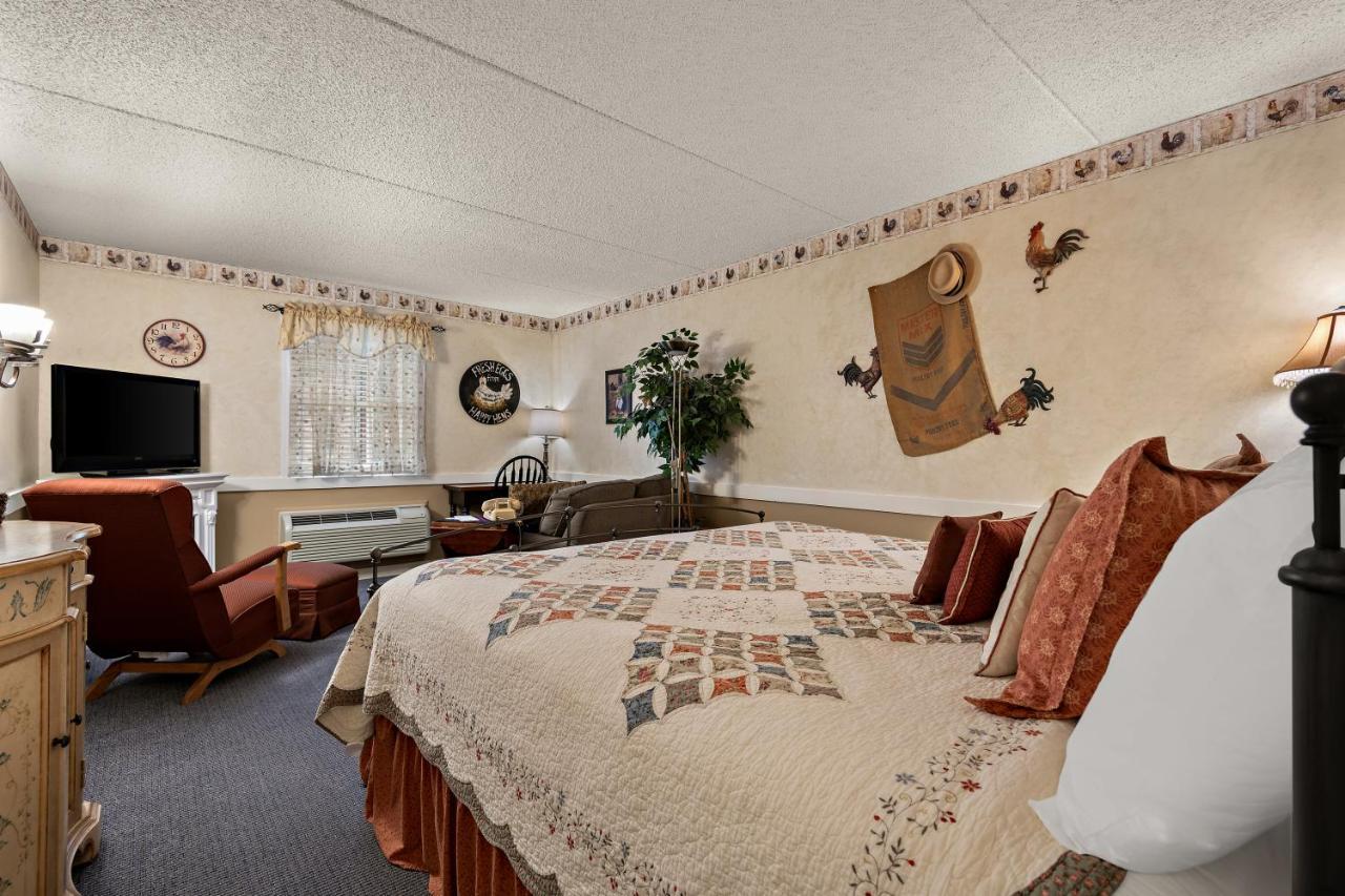 Country Living Inn Smoketown  Buitenkant foto